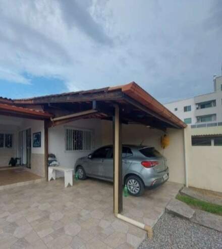 Casa à venda com 3 quartos, 160m² - Foto 4