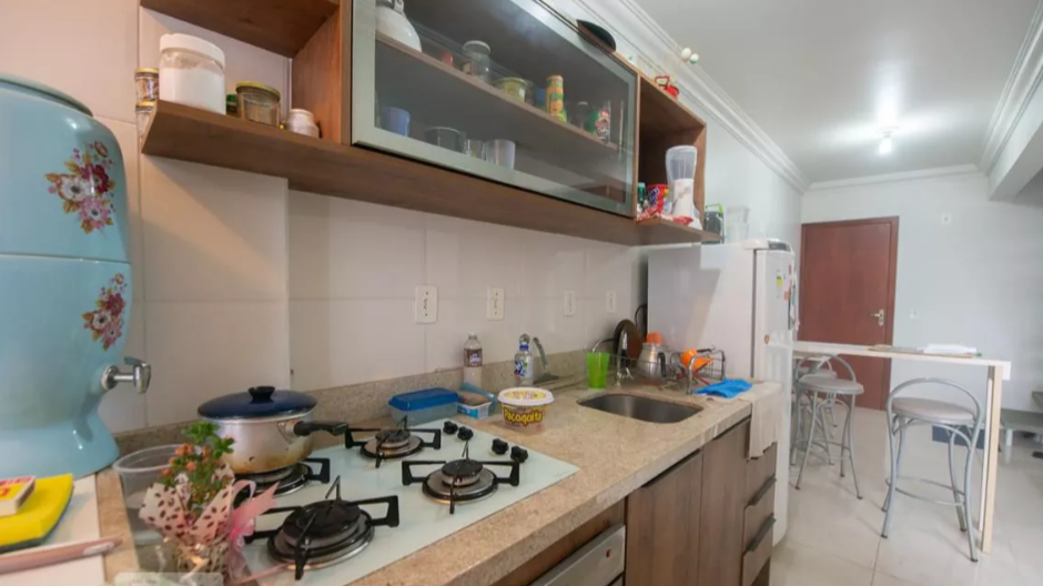 Apartamento à venda com 2 quartos, 77m² - Foto 5