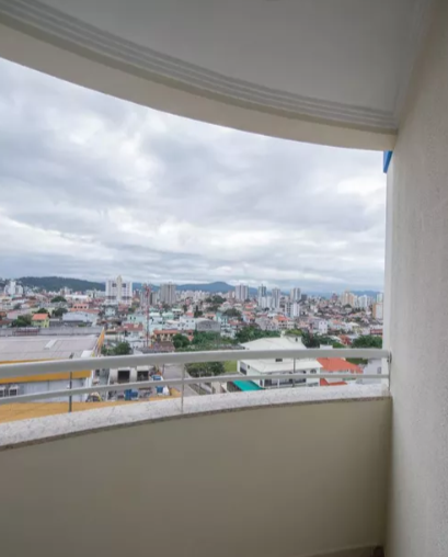 Apartamento à venda com 2 quartos, 77m² - Foto 3