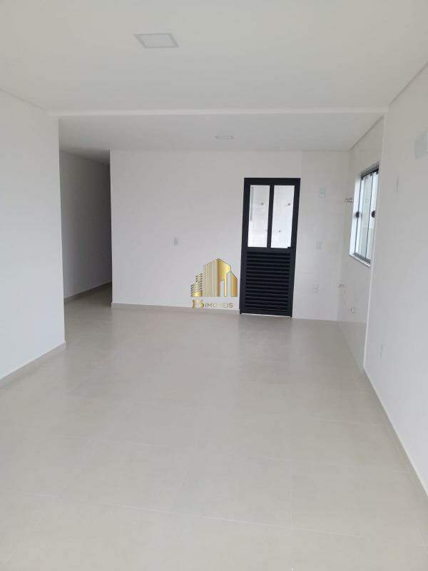 Apartamento à venda com 3 quartos, 82m² - Foto 2