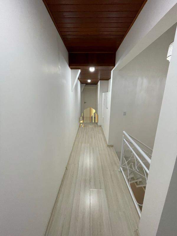 Cobertura à venda com 4 quartos, 251m² - Foto 23