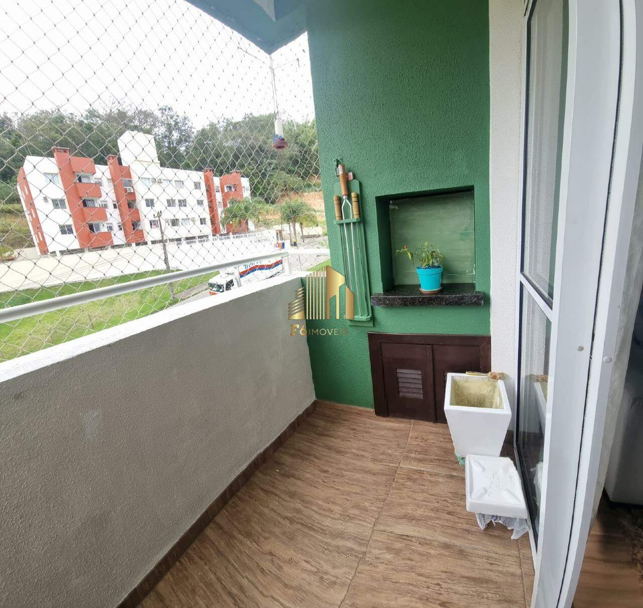 Apartamento à venda com 2 quartos, 59m² - Foto 2