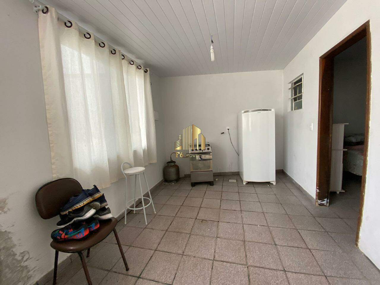 Casa à venda com 2 quartos, 140m² - Foto 23