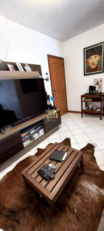 Apartamento à venda com 2 quartos, 63m² - Foto 4