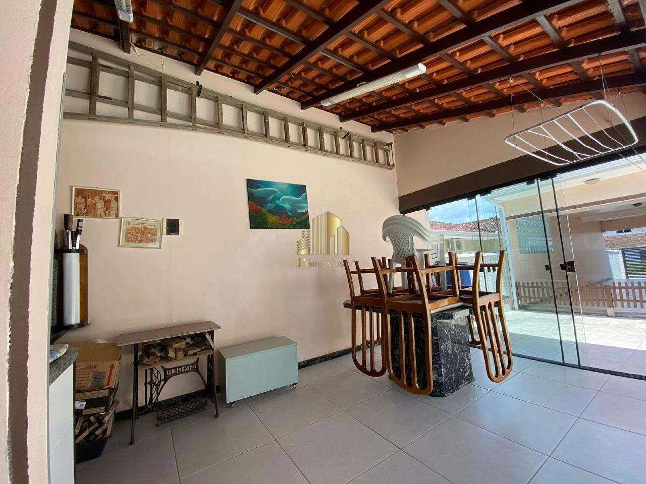 Casa à venda com 4 quartos, 242m² - Foto 27