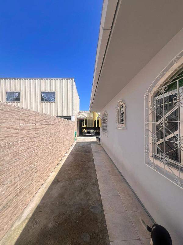 Casa à venda com 3 quartos, 85m² - Foto 4