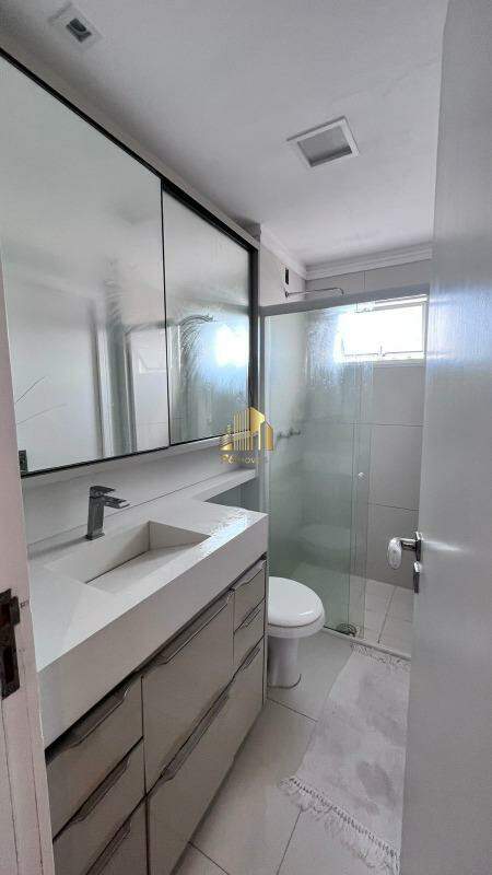 Apartamento à venda com 3 quartos, 98m² - Foto 19