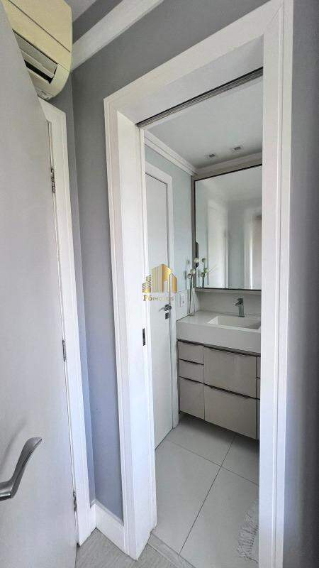 Apartamento à venda com 3 quartos, 98m² - Foto 18