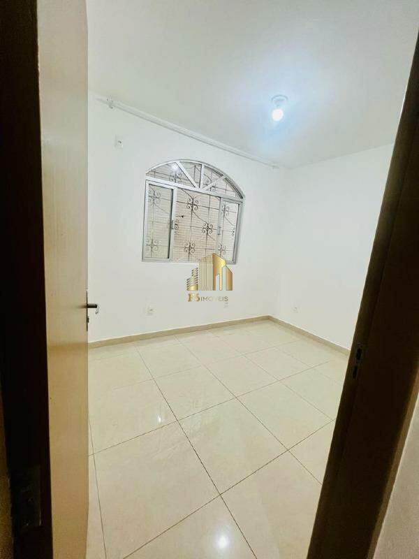 Apartamento à venda com 2 quartos, 62m² - Foto 11