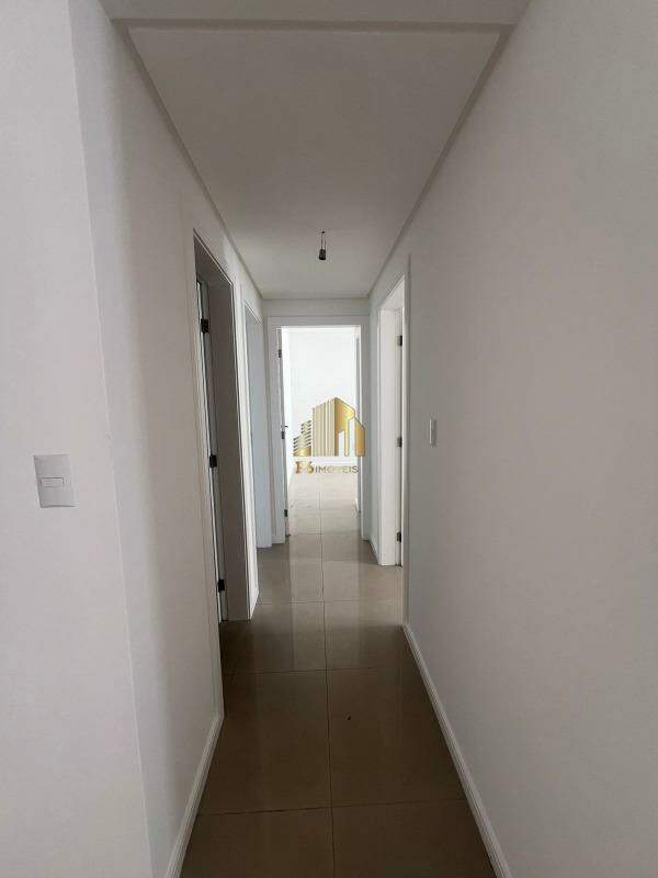 Apartamento à venda com 3 quartos, 83m² - Foto 12