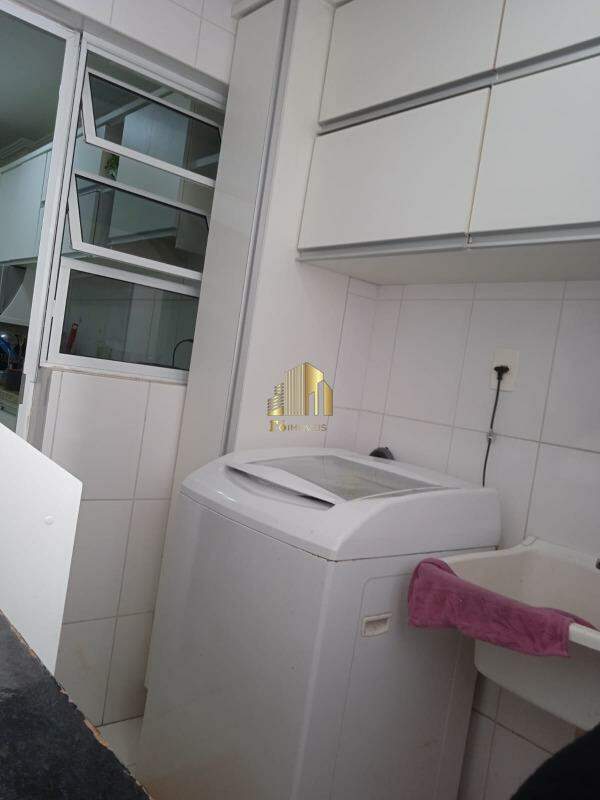 Apartamento à venda com 3 quartos, 99m² - Foto 5