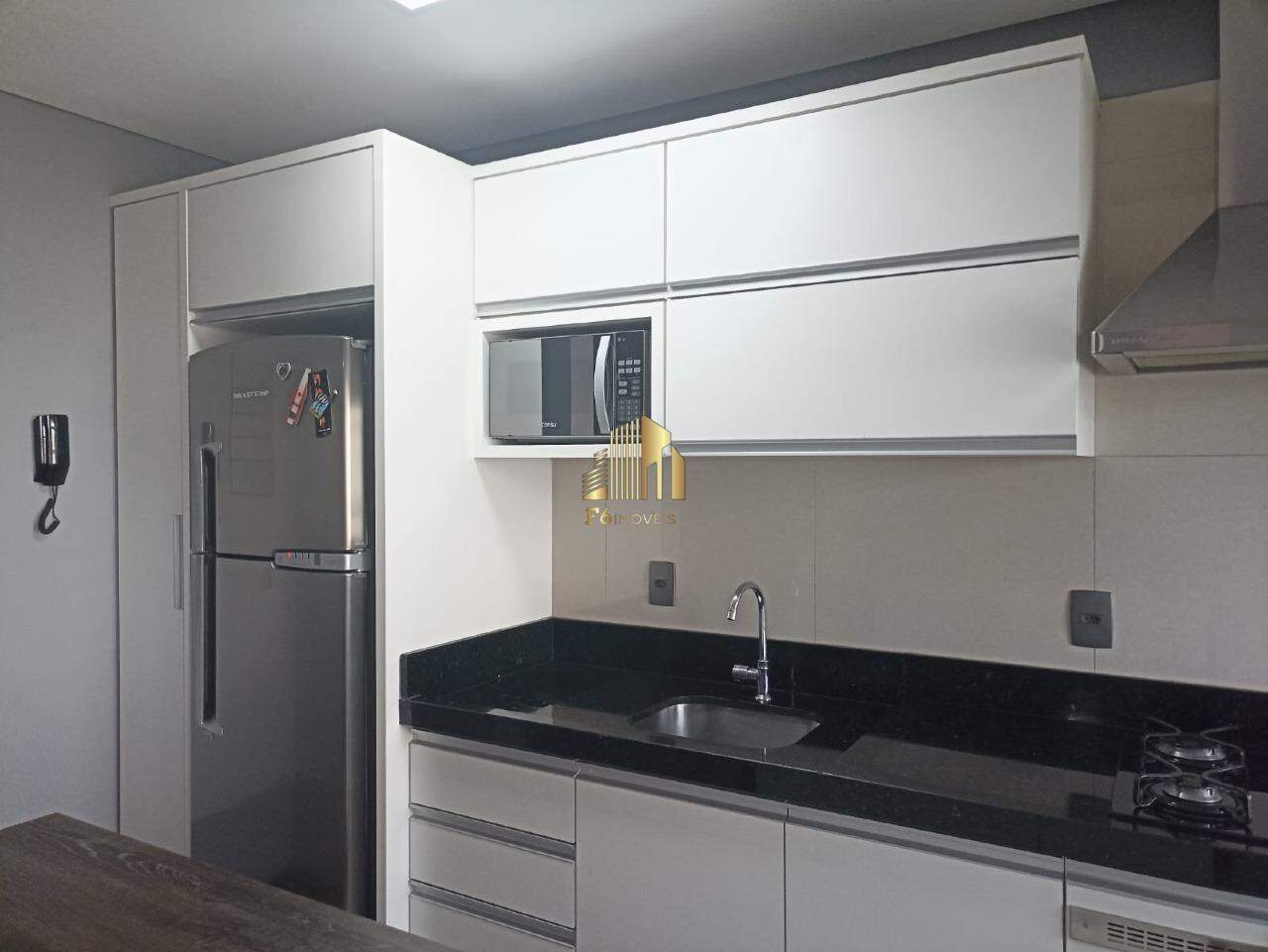 Apartamento à venda com 3 quartos, 70m² - Foto 17