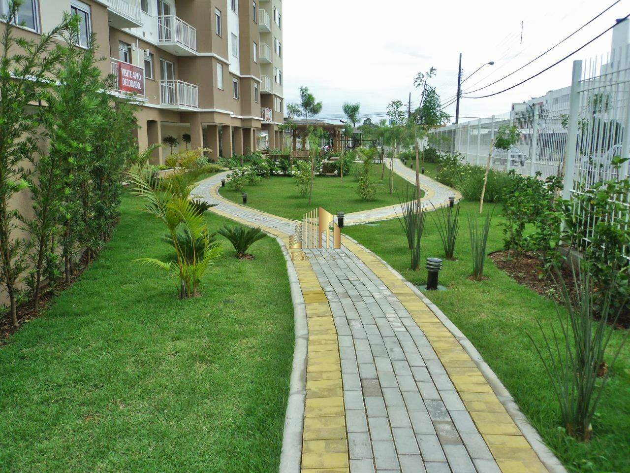 Apartamento à venda com 3 quartos, 70m² - Foto 2