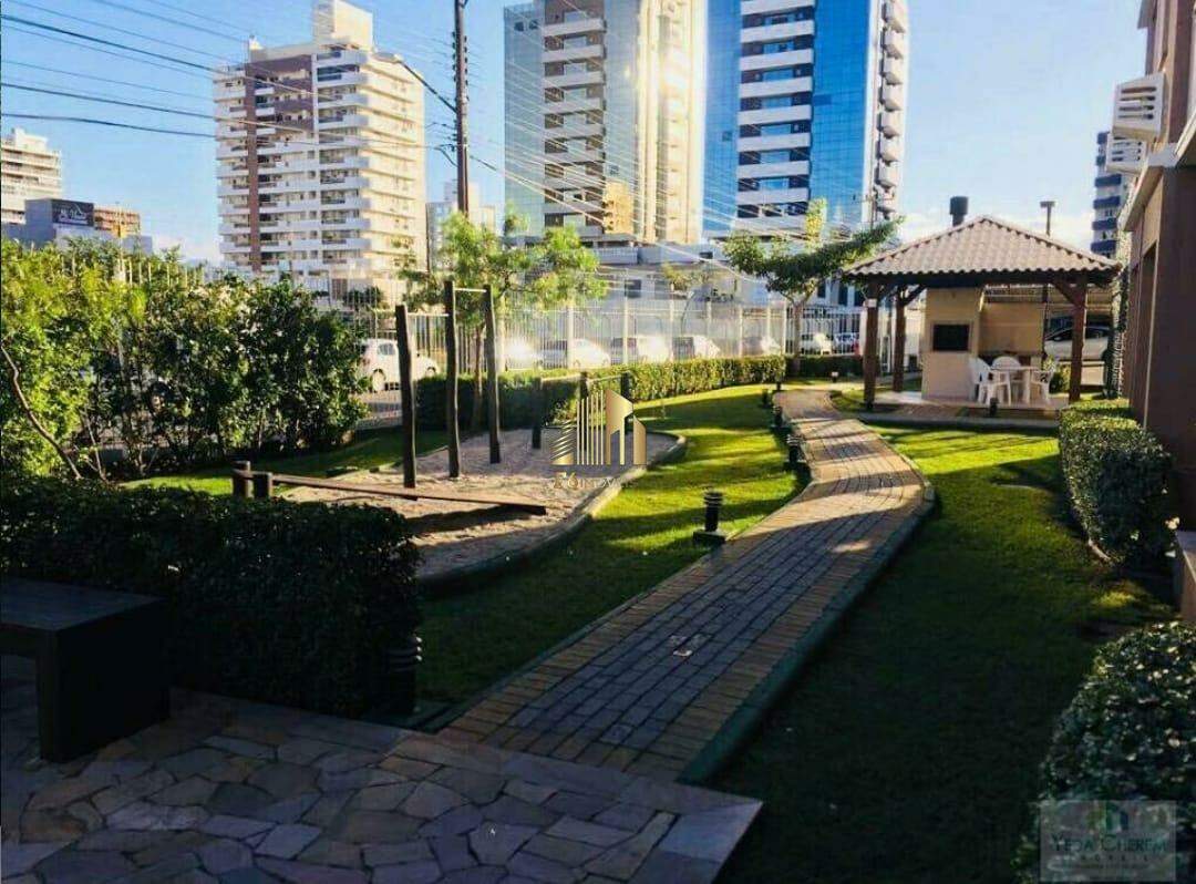 Apartamento à venda com 3 quartos, 70m² - Foto 4