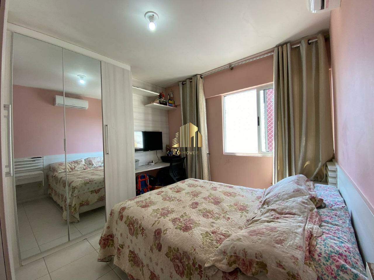 Apartamento à venda com 3 quartos, 87m² - Foto 12