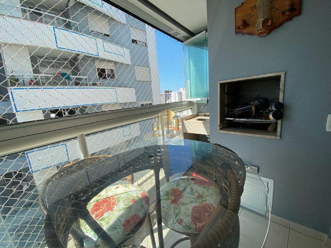 Apartamento à venda com 3 quartos, 87m² - Foto 9