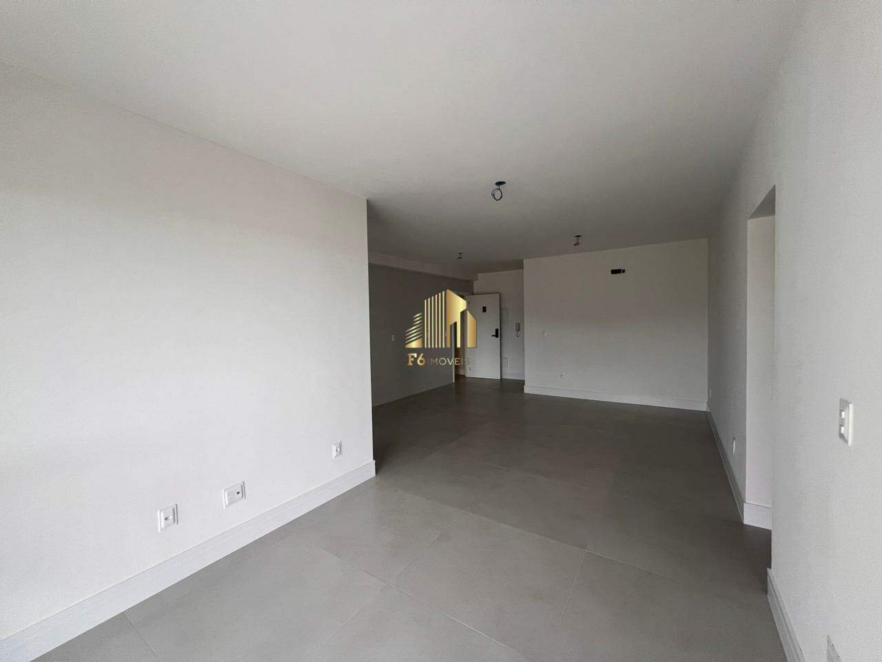 Apartamento à venda com 3 quartos, 118m² - Foto 8