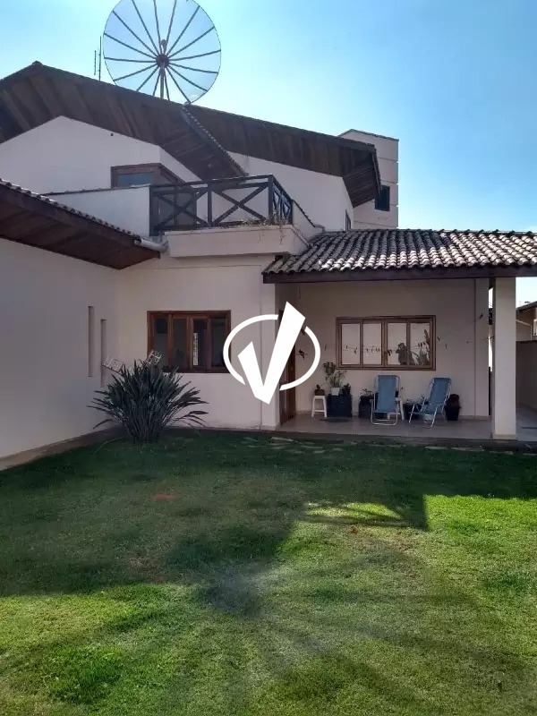 Casa em condomínio à venda no Condominio Residencial Real Ville: 