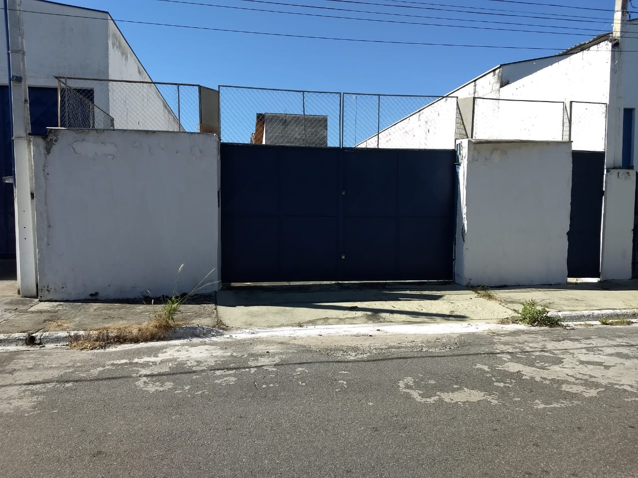 Galpão à venda no Jardim Santana: 