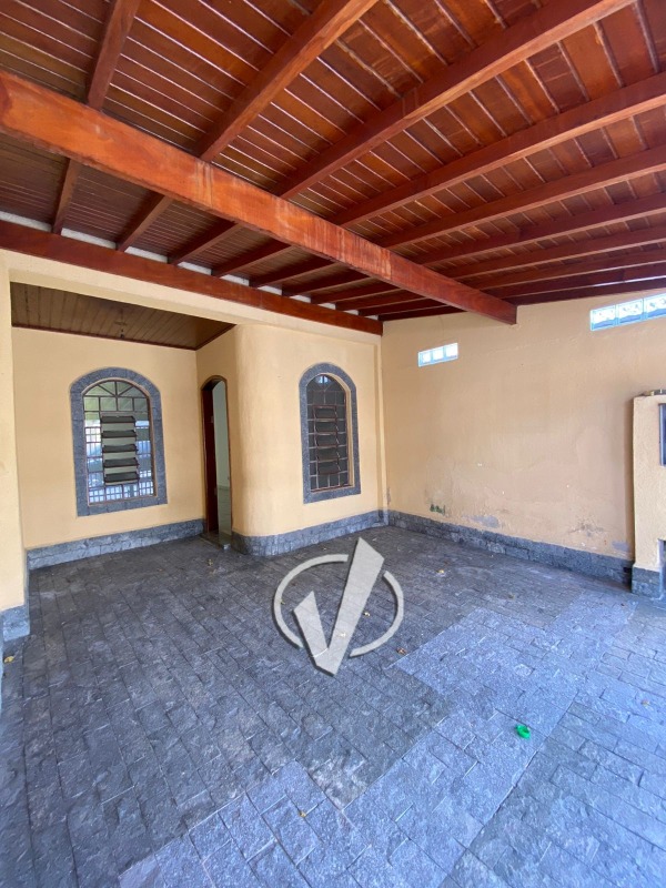 Casa à venda no Jardim das Nações: 