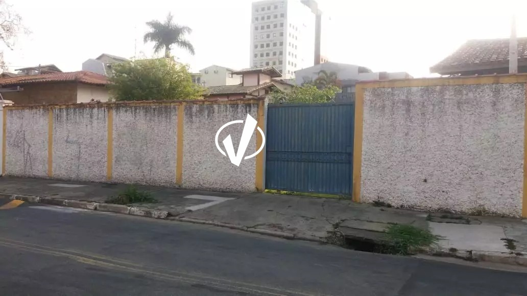 Lote à venda no Centro: 