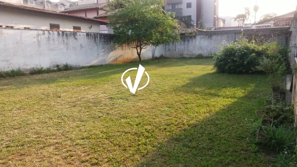 Lote à venda no Centro: 