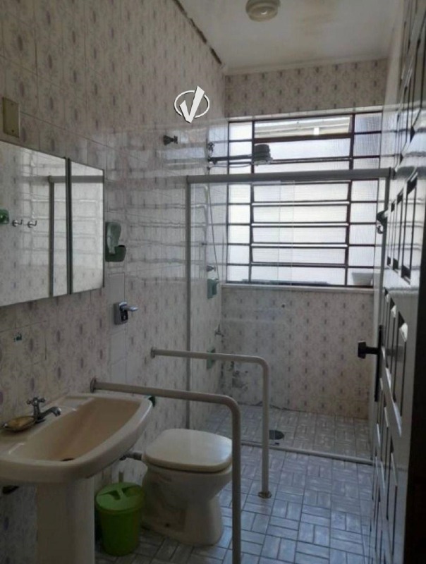 Casa à venda no Centro: 