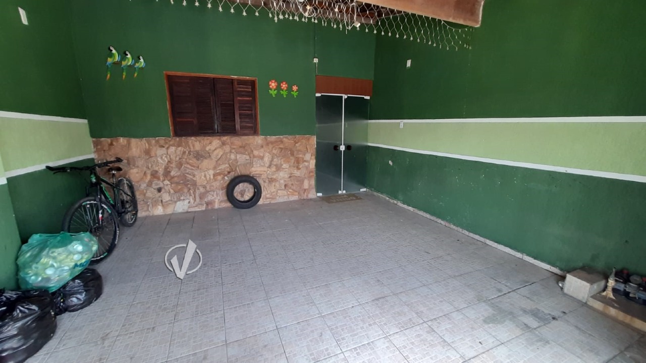 Casa à venda no Residencial e Comercial Laerte Asumpção: 