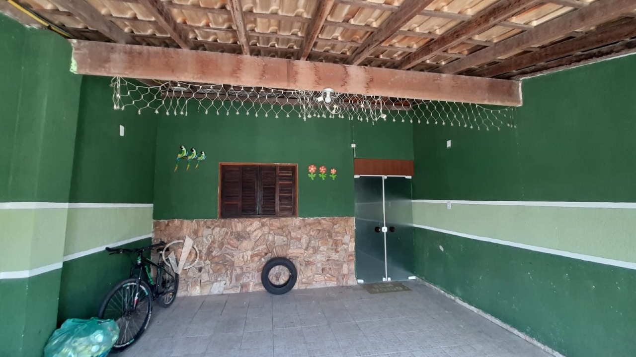 Casa à venda no Residencial e Comercial Laerte Asumpção: 