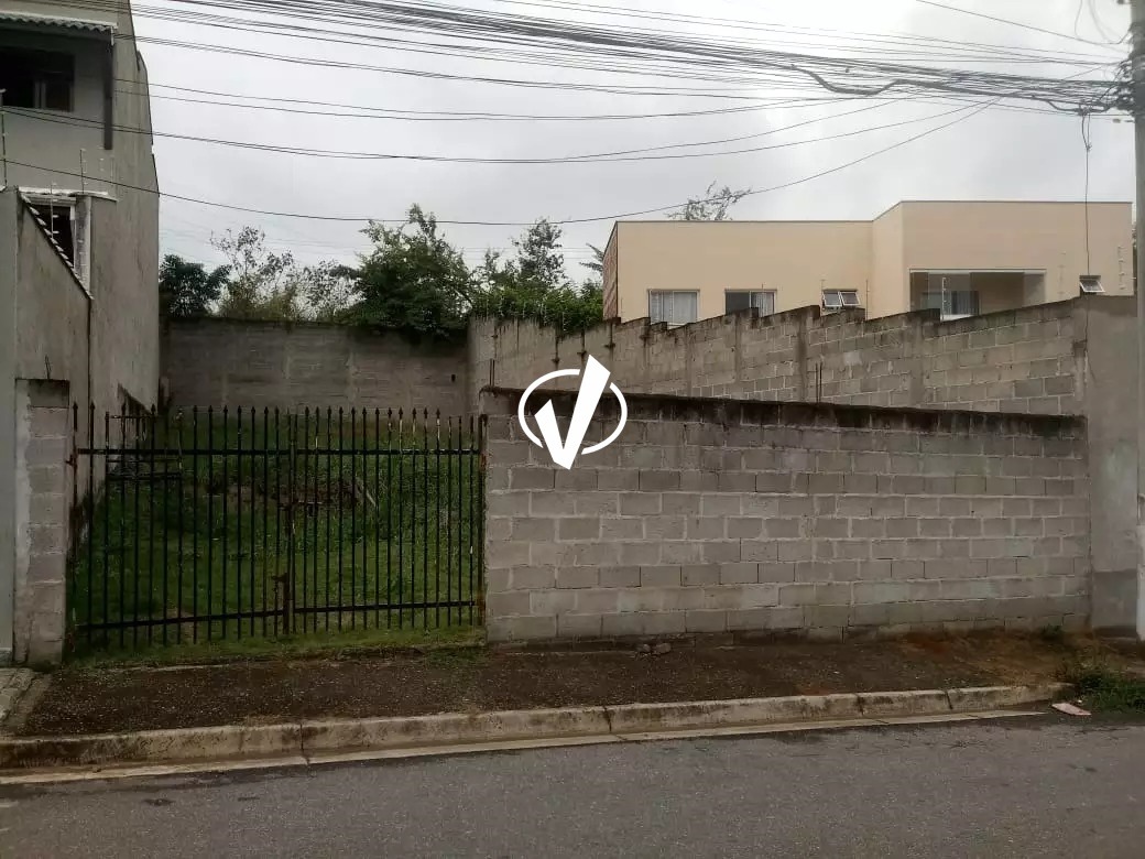 Lote à venda no Vila Suiça: 