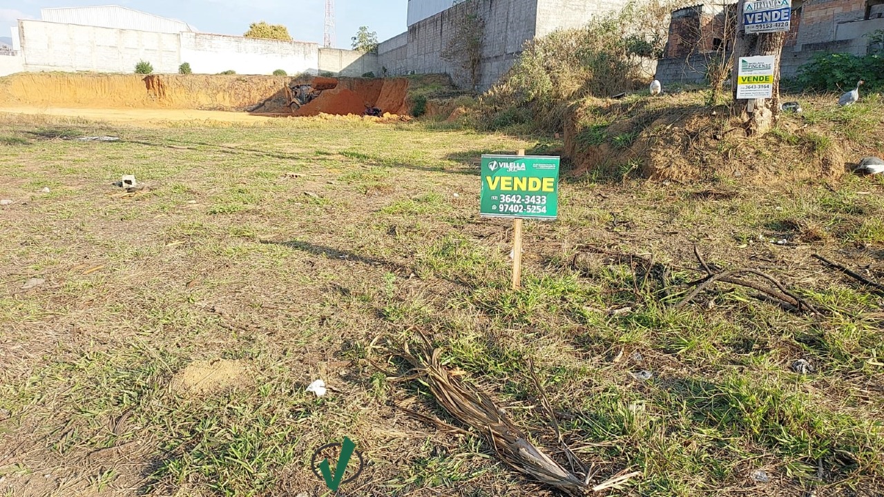 Lote à venda no Cidade Nova: 