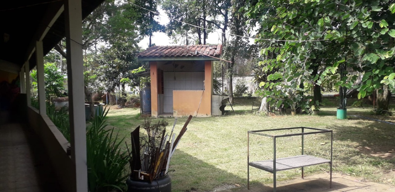 Chácara à venda no Jardim Santa Luzia: 