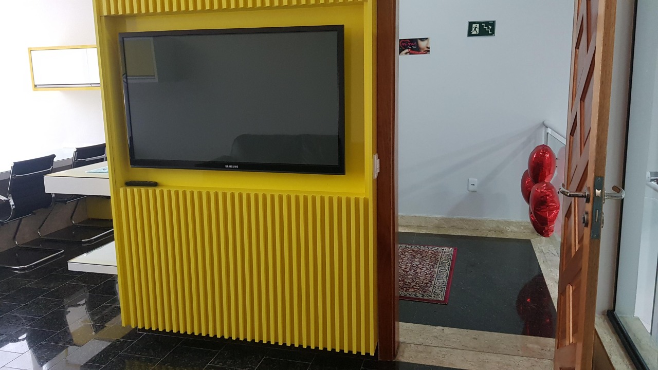 Salão à venda no Figueira: 