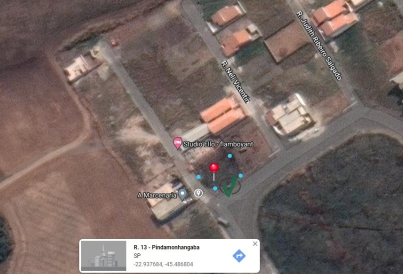 Lote à venda no Loteamento Residencial e Comercial Flamboyant: 