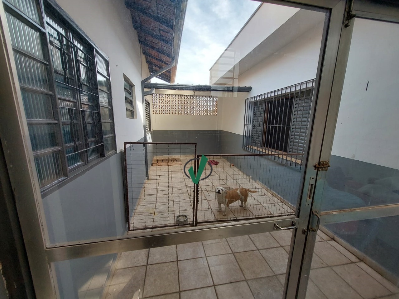 Casa à venda no Jardim Rosely: 