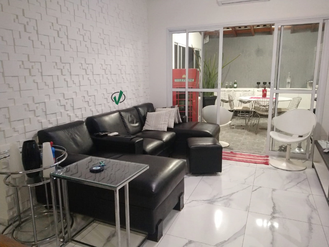 Casa em condomínio à venda no Loteamento Industrial Água Preta: 