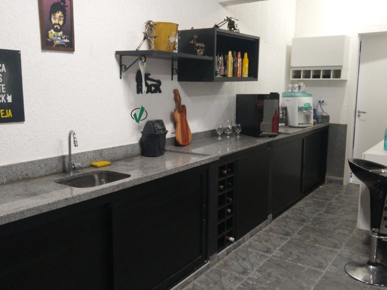 Casa em condomínio à venda no Loteamento Industrial Água Preta: 