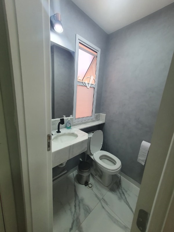 Casa em condomínio à venda no Loteamento Industrial Água Preta: 