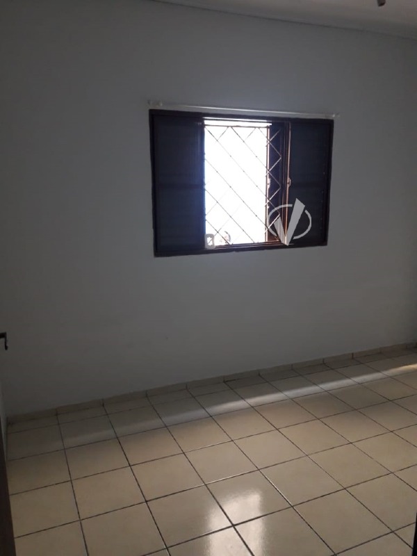 Casa à venda no Residencial e Comercial Laerte Asumpção: 