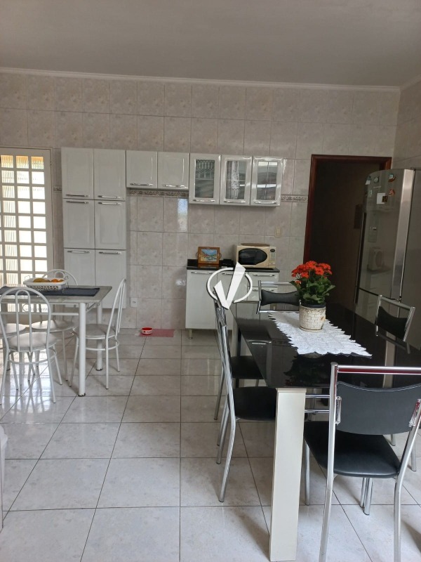 Casa à venda no Bosque da Princesa: 