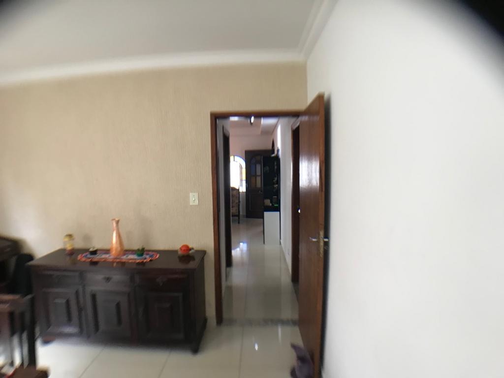 Casa à venda no Conjunto Residencial Araretama: 