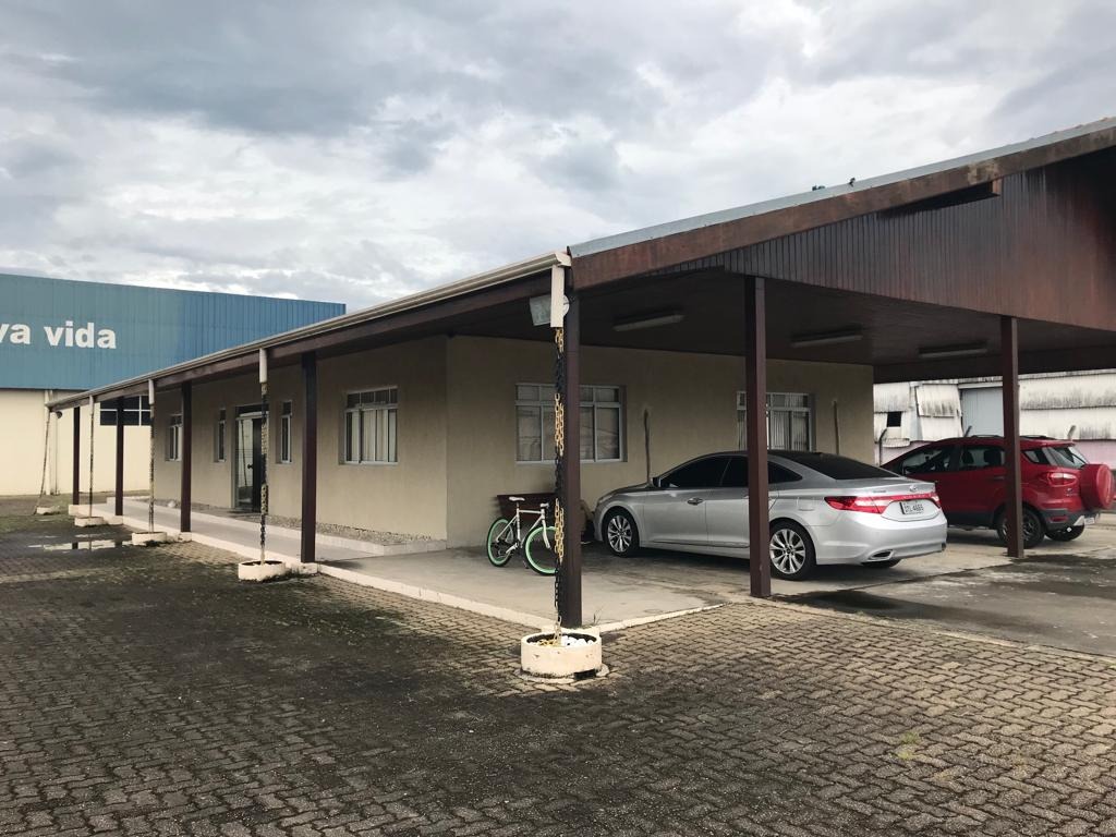 Galpão à venda no Loteamento Industrial Água Preta: 