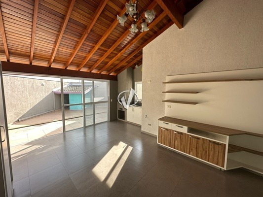 Casa em condomínio à venda no Residencial Village Splendore: 