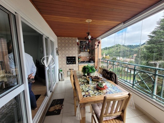 Apartamento à venda no Jardim Elizabete: 