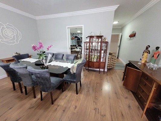 Apartamento à venda no Jardim Elizabete: 