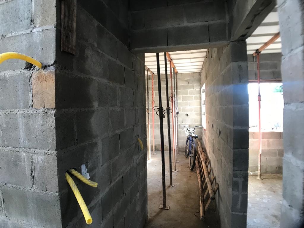 Casa à venda no Loteamento Residencial e Comercial Flamboyant: 