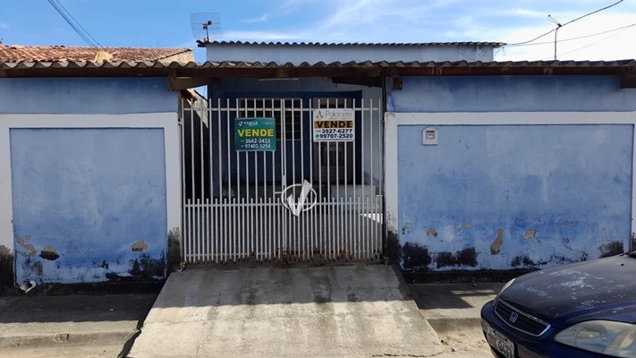 Casa à venda no Conjunto Residencial Araretama: 