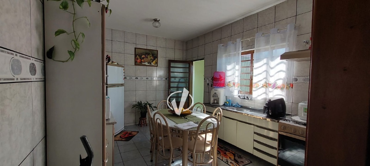 Casa à venda no Jardim Cristina: 