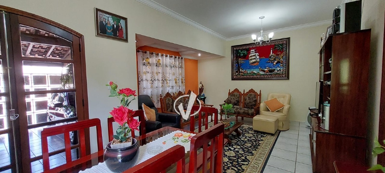 Casa à venda no Jardim Cristina: 