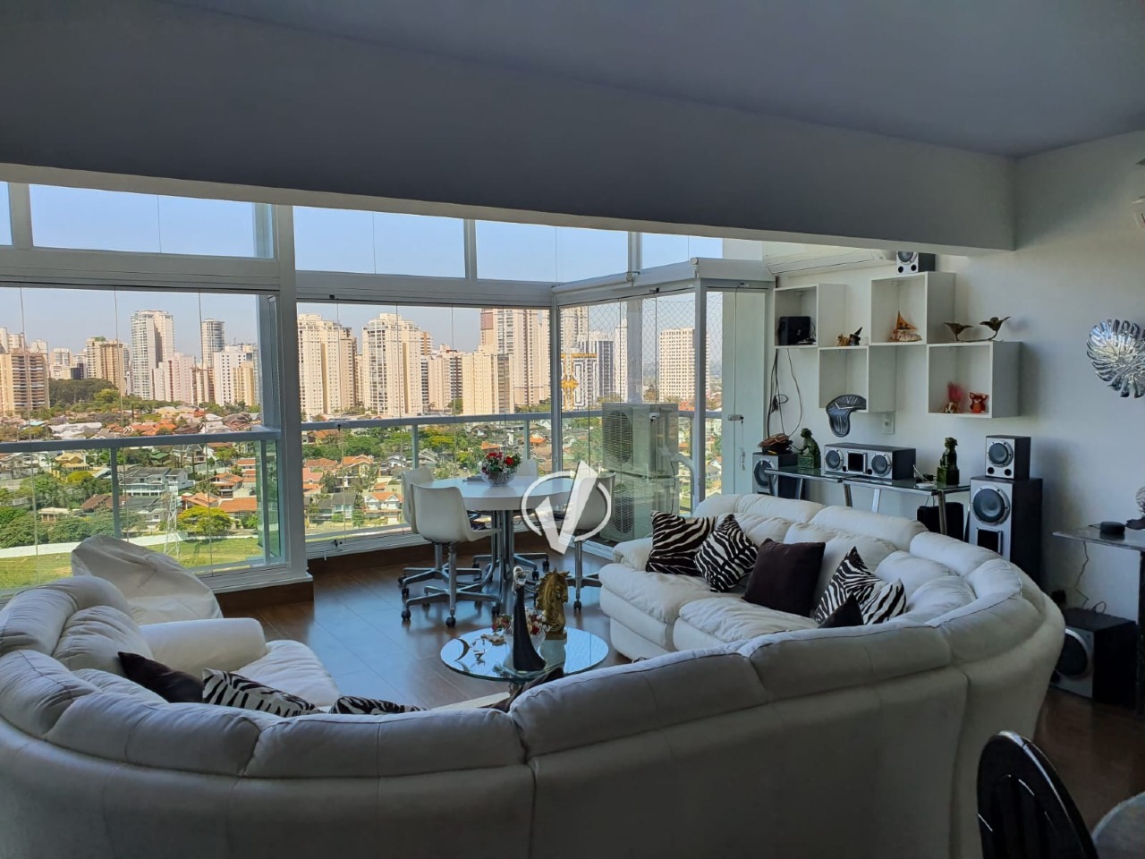 Apartamento à venda no Vila Ema: 